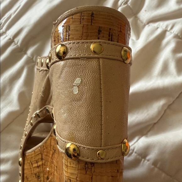 Cathy Jean tan Cork Wedges with Gold round studs Bohemian Summer Style s⦠- Picture 10 of 11